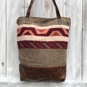 nan-made XL zip top wool and leather tote